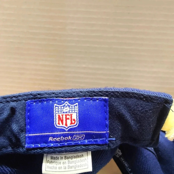 Tennessee Titans Football Hat Cap, One-size Adjustable, VGC, Reebok - Picture 6 of 7